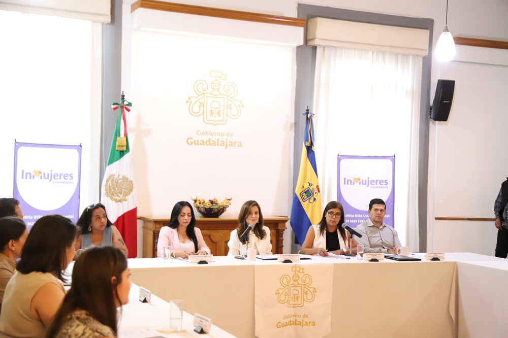 Se instala el Consejo Directivo del InMujeresGDL
